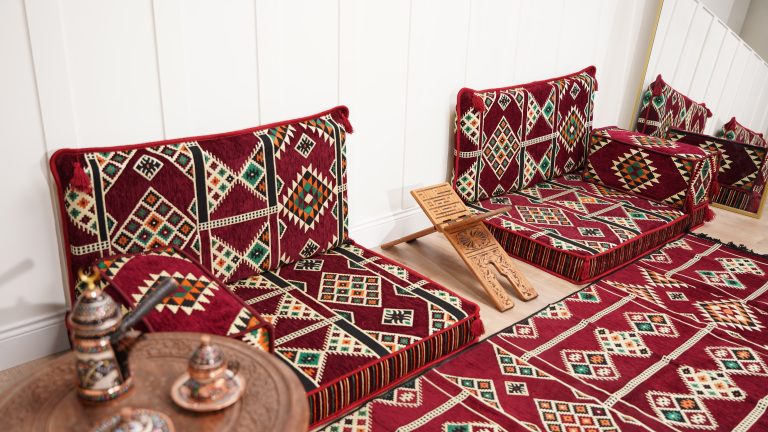 Practical and Creative Solutions for Arabic Sofas