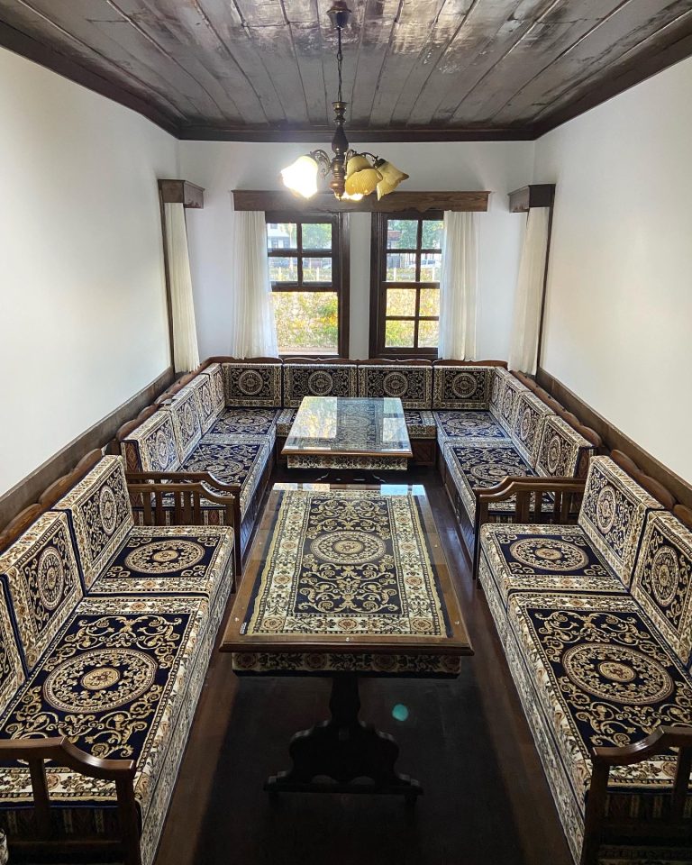 Turkish Majlis by Sofhu